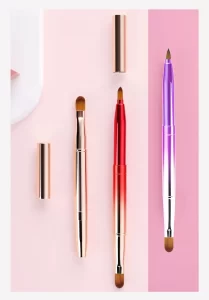 MAKEUP BRUSH